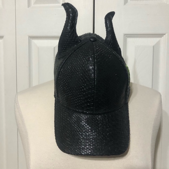 Disney Villains Maleficient Black Dragon Scaled Dad/Baseball Cap Hat with Horns - Picture 2 of 9